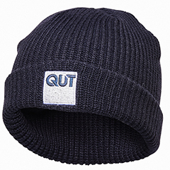 BEANIE - QUT LOGO - CABLE KNIT ACRYLIC